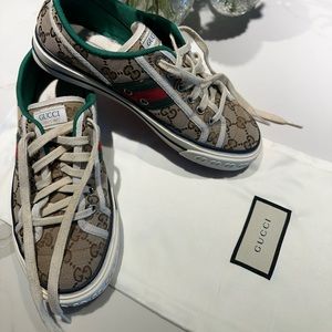 Gucci sneakers